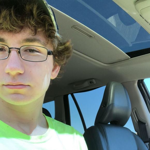 Meet your Posher, Zach - Picture 1 of 1